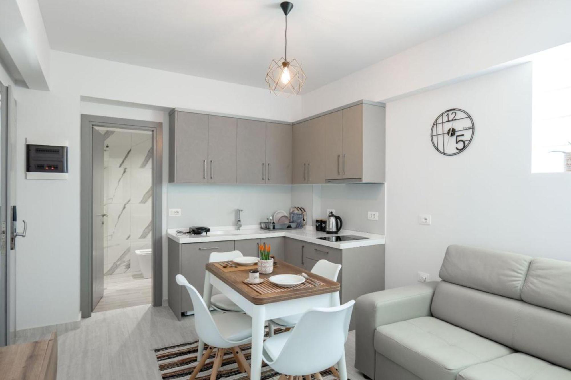 Aleksandra Apartments Saranda Extérieur photo